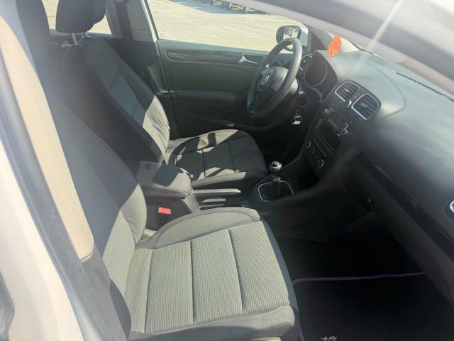 VOLKSWAGEN Golf 1.6 TDI DPF 5p. FERMO VOLKSWAGEN GOLF 1.6