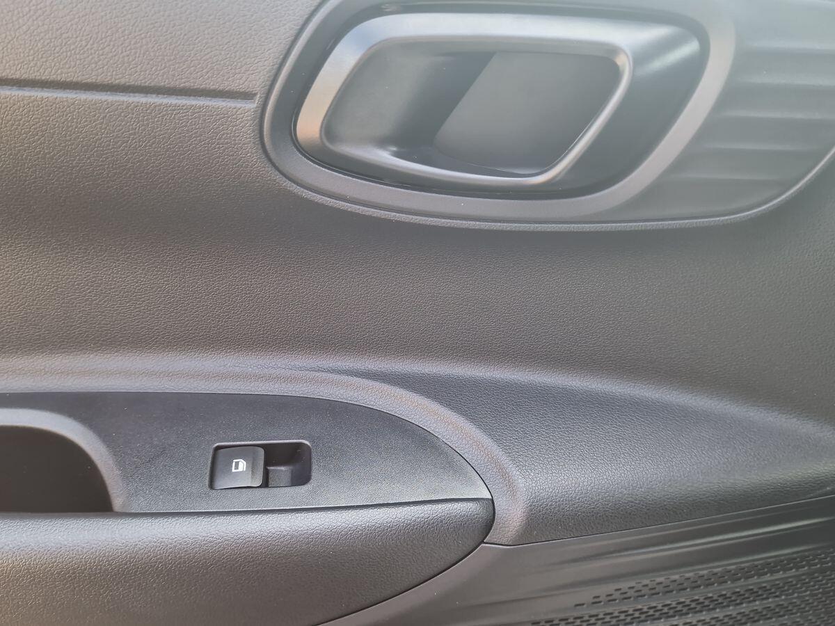 HYUNDAI I20 1.2 CONNECTLINE