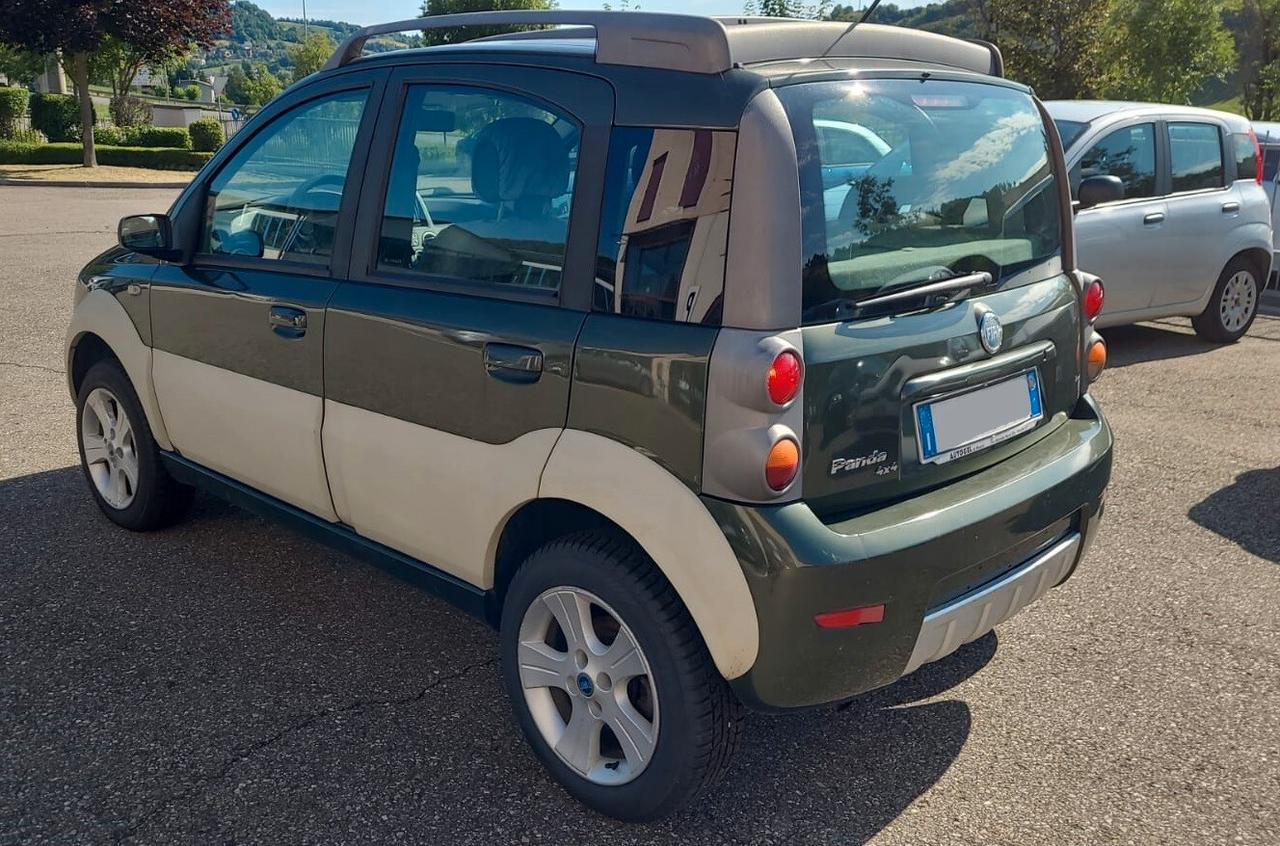 Fiat Panda 1.3 MJT 16V 4x4 Cross