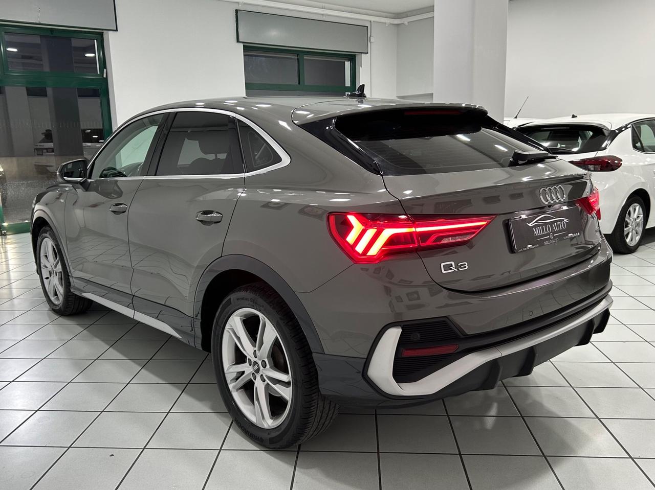 Audi Q3 35 TDI 2.0cc 150cv quattro Stronic Sline
