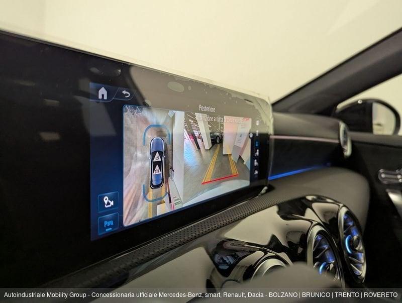 Mercedes-Benz Classe A 180 AMG LINE PREMIUM PLUS AUTOMATIC