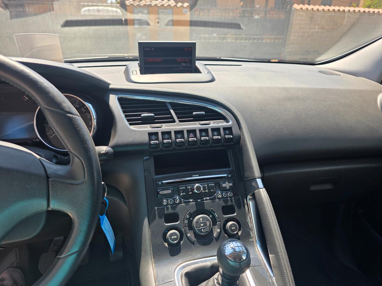 Peugeot 3008 1.6 THP 156CV Outdoor