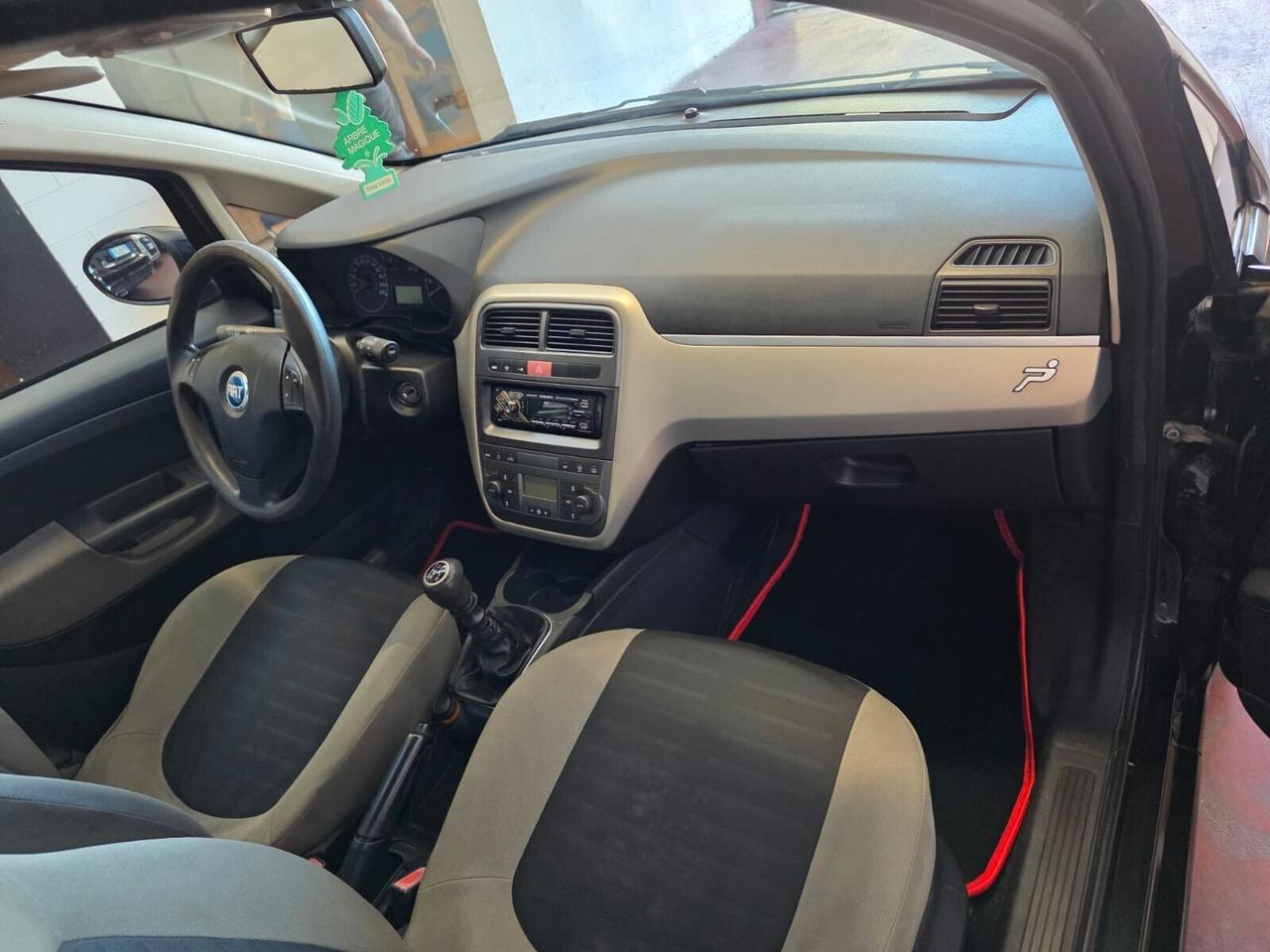 Fiat Grande Punto 1.4 5 porte Dynamic
