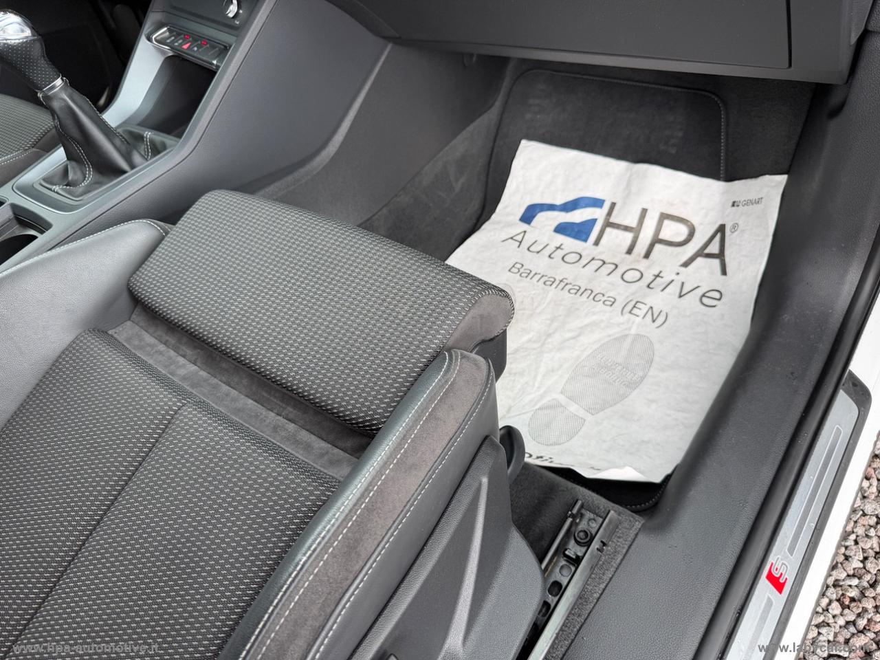 AUDI Q3 2.0TDI quattro S-LINE NAVI LED CERCHI 20 PELLE RETROCAMERA