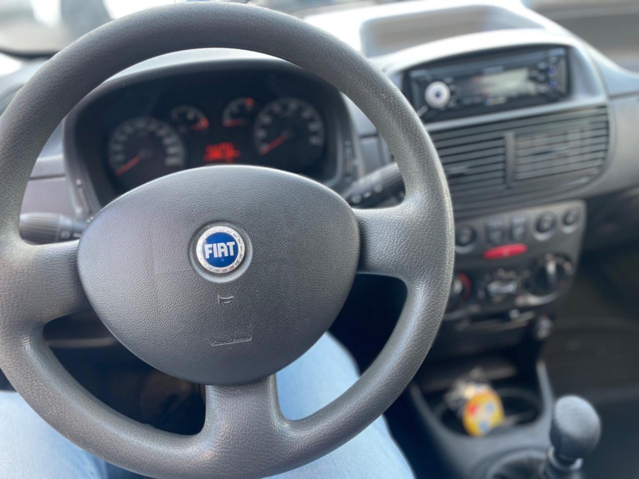 Fiat Punto 1.2i cat 5 porte ELX