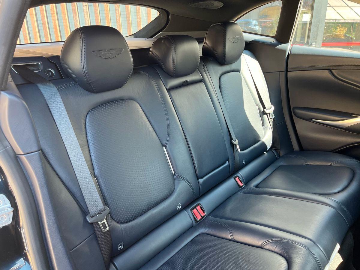ASTON MARTIN DBX 4.0 auto
