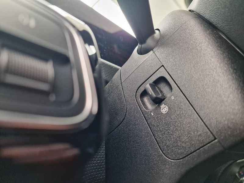 Mercedes-Benz Classe A A 180 Automatic Progressive Adv Plus IVA ESPOSTA