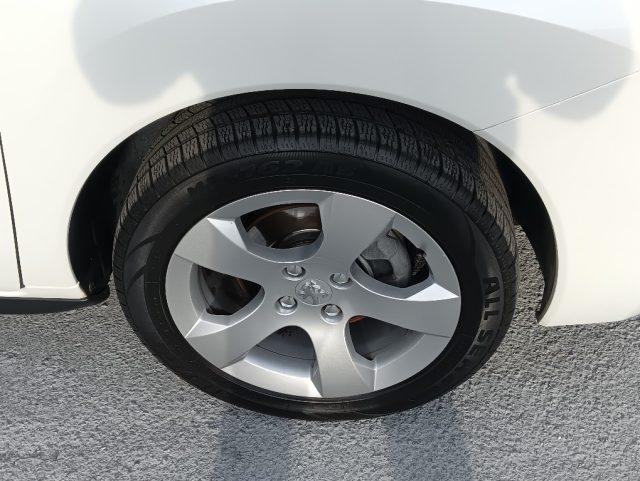 PEUGEOT 3008 1.6 VTi 120CV Tecno