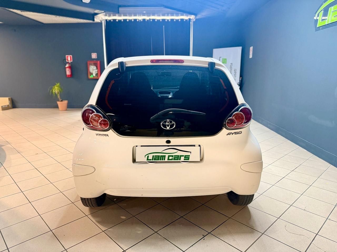 Toyota Aygo 1.0 12V VVT-i 5 porte Active Connect