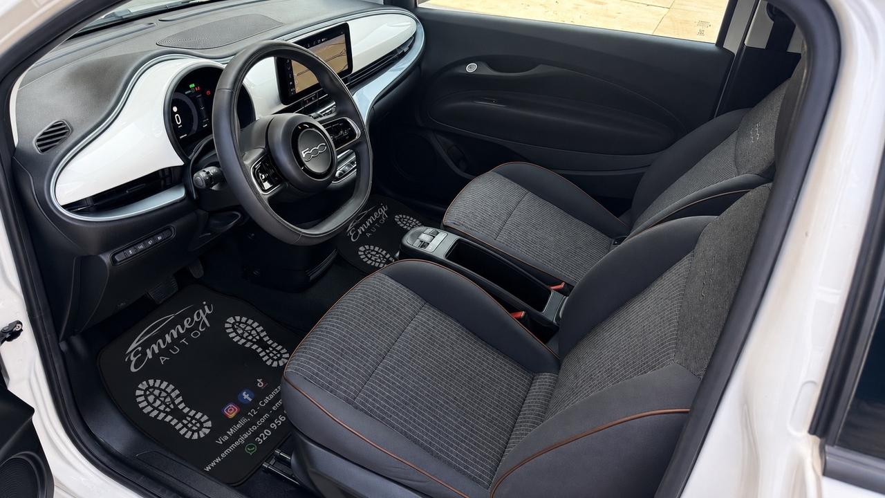 Fiat 500 500e Berlina 42 kWh Icon 118cv