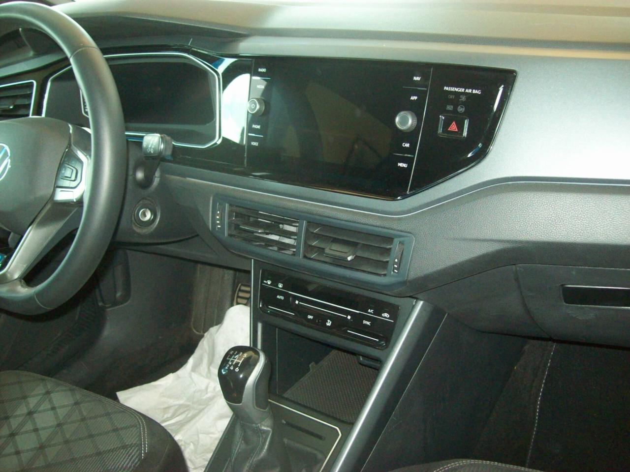 Volkswagen Taigo 1.0 TSI 110 CV R-Line