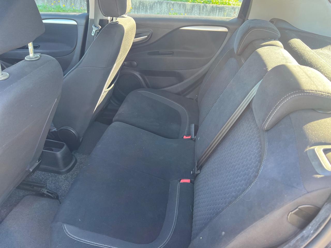 Fiat Punto 1.3 distribuzione + tagliando eseguiti