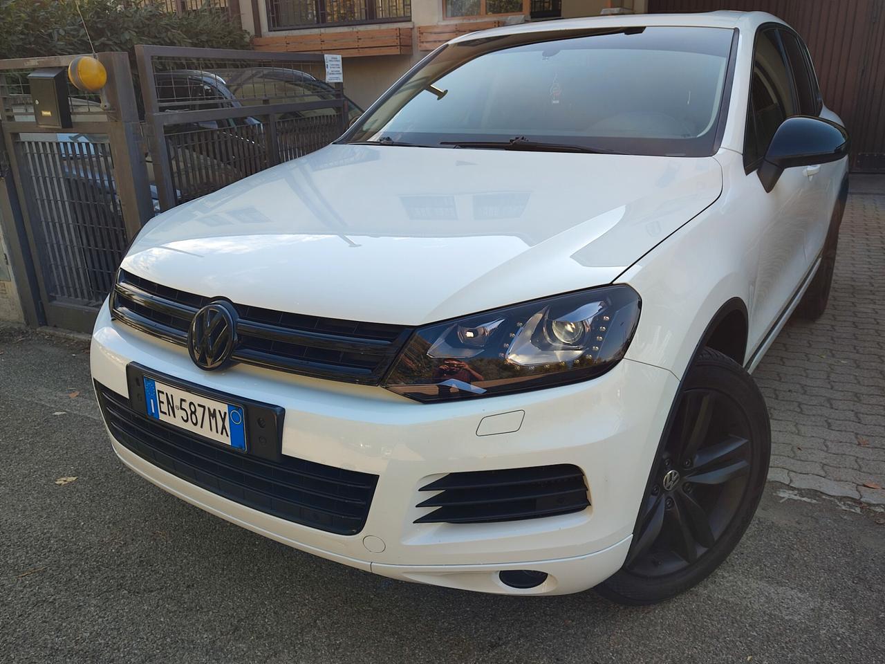 VOLKSWAGEN TOUAREG TDV6 FULL OPT NUOVA IN TUTTO UNICA