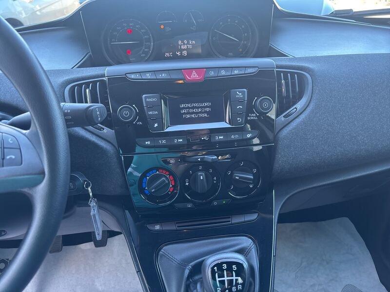 Lancia Ypsilon Ypsilon 1.0 5 porte S&S Hybrid
