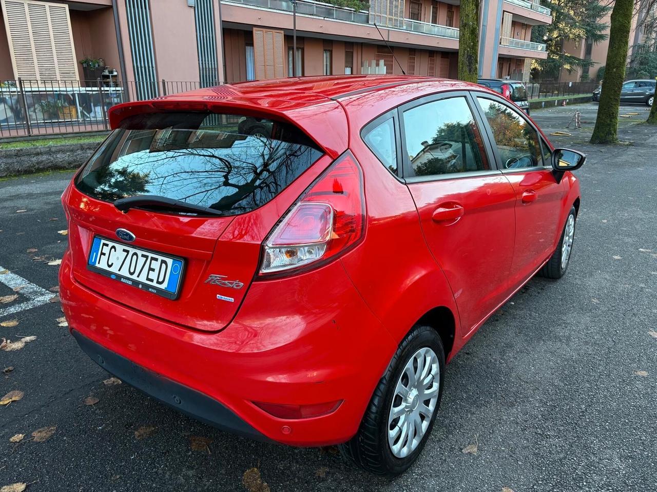 Ford Fiesta 1.4 5 porte Bz.- GPL Black & White Edition