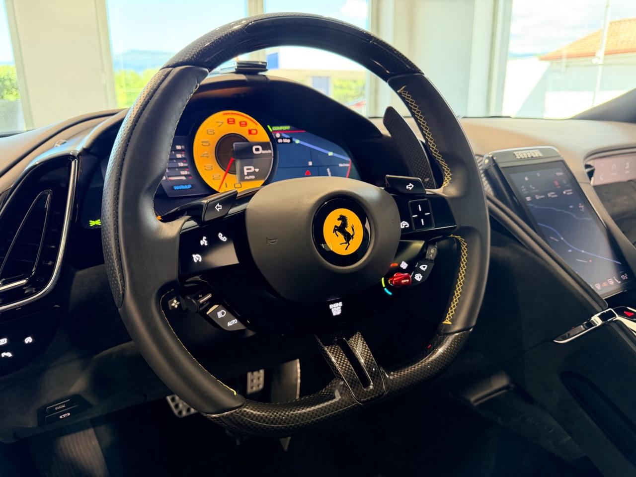 Ferrari Roma uni pro garanzia uff e service incluso 2030