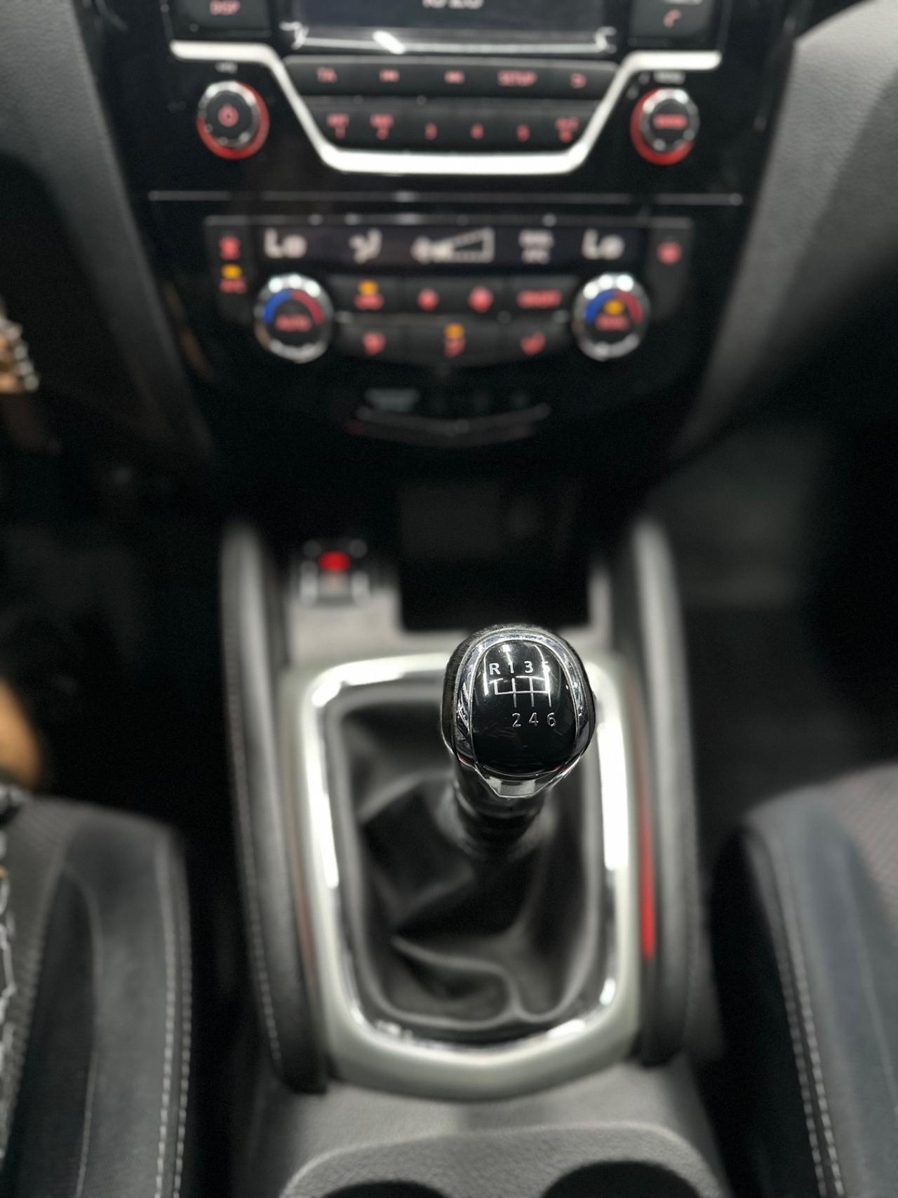Nissan Qashqai 1.5 dCi N-Vision