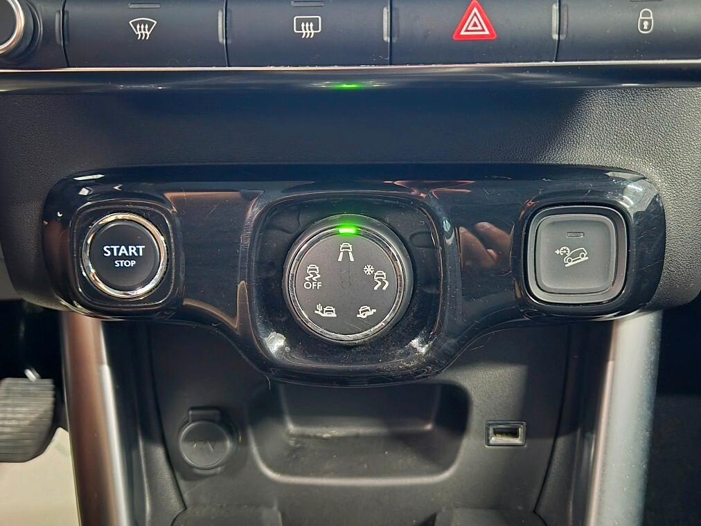 Citroen C3 Aircross BlueHDi Shine HEAD UP DISPLAY