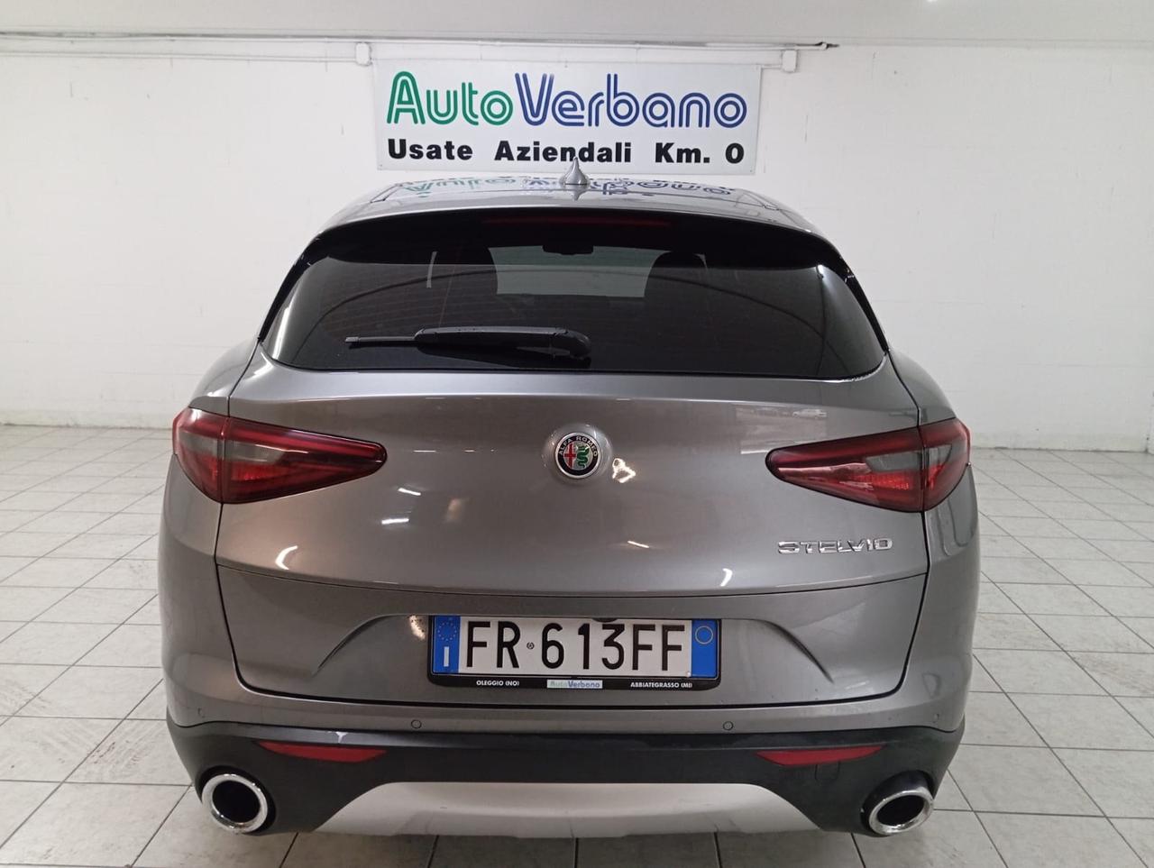 Alfa Romeo Stelvio 2.2 Turbodiesel 180 CV AT8 RWD Executive