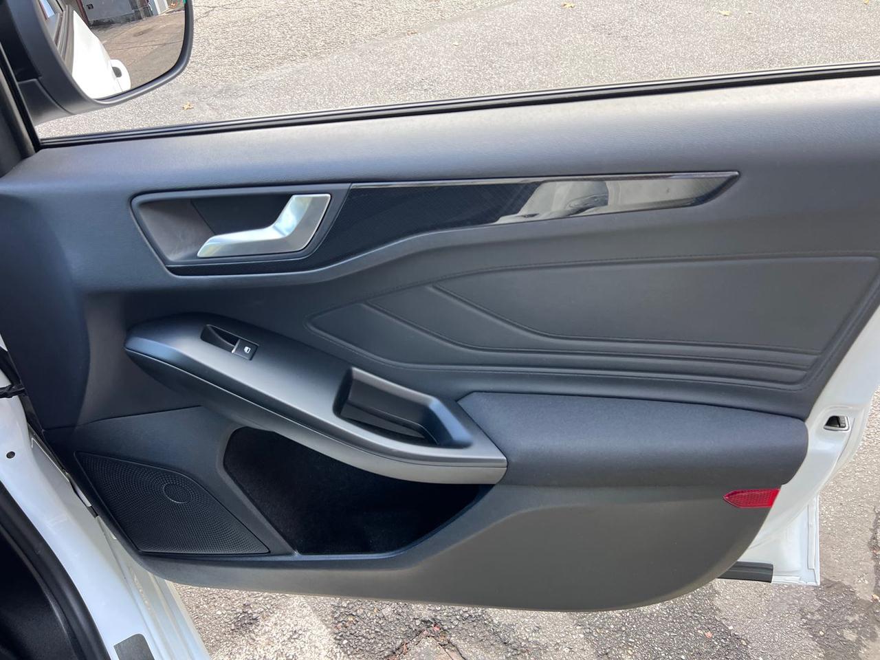 Ford Focus ST Line 1.0 EcoBoost #6669
