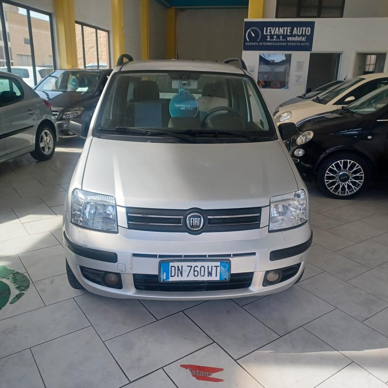 20.000km CON IL MOTORE RIFATTO GARANZIA 12 MESI PANDA 1.2