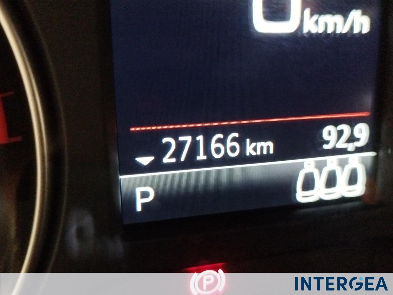 AUDI Q2 35 2.0 tdi Admired quattro s-tronic