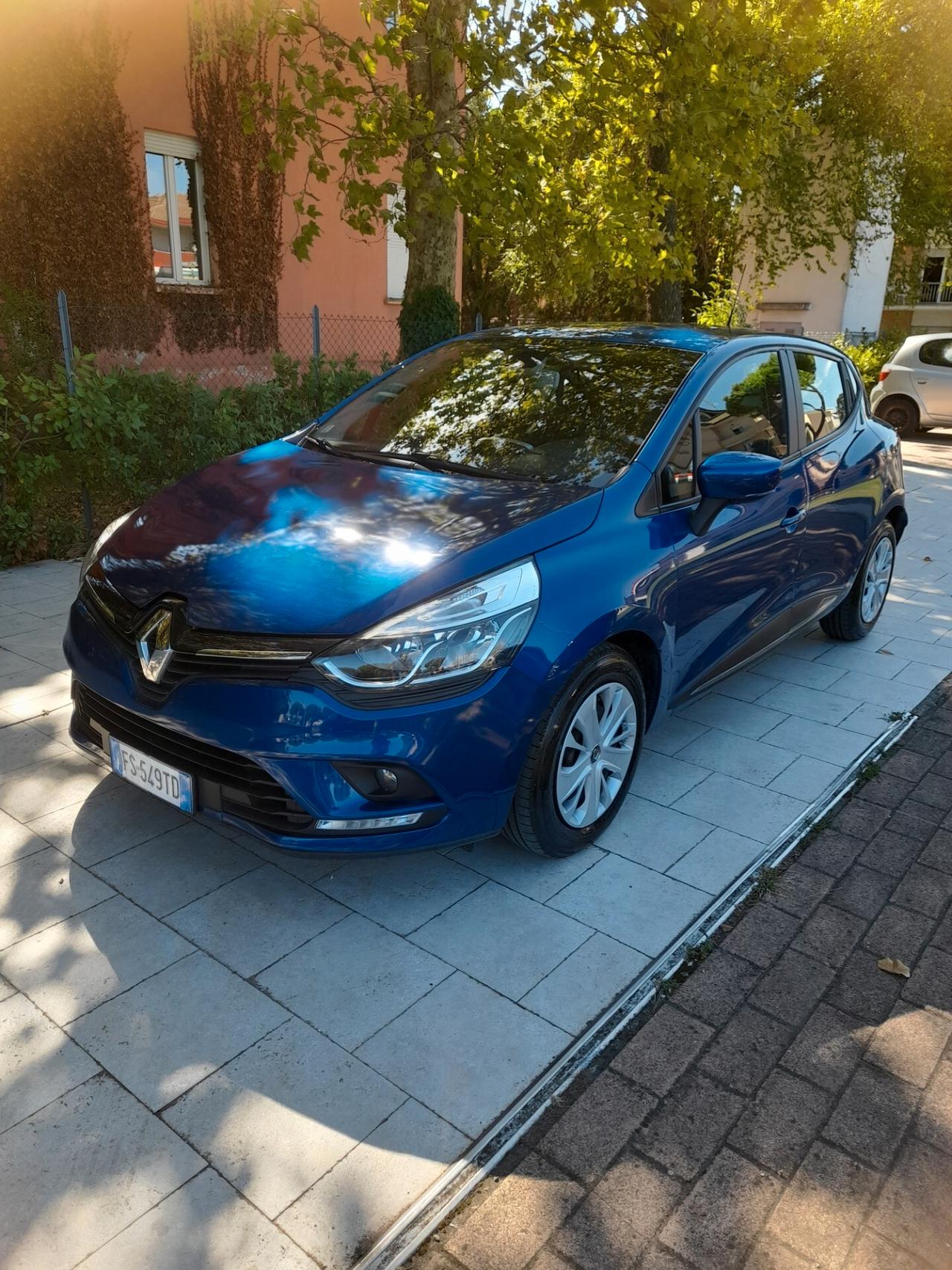 Renault Clio dCi 8V 75 CV 5 porte