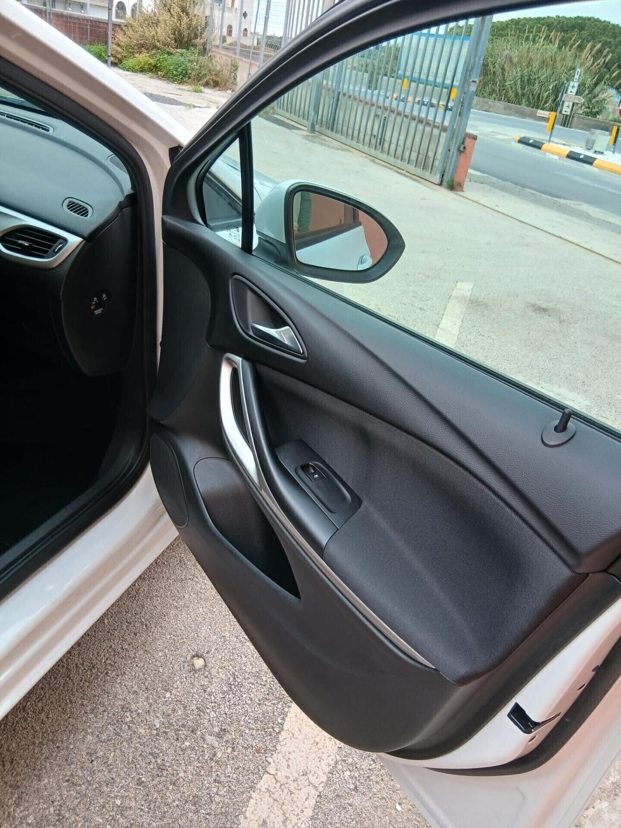 Opel Astra 1.5 CDTI 105 CV S&S Sports Tourer Business Elegance