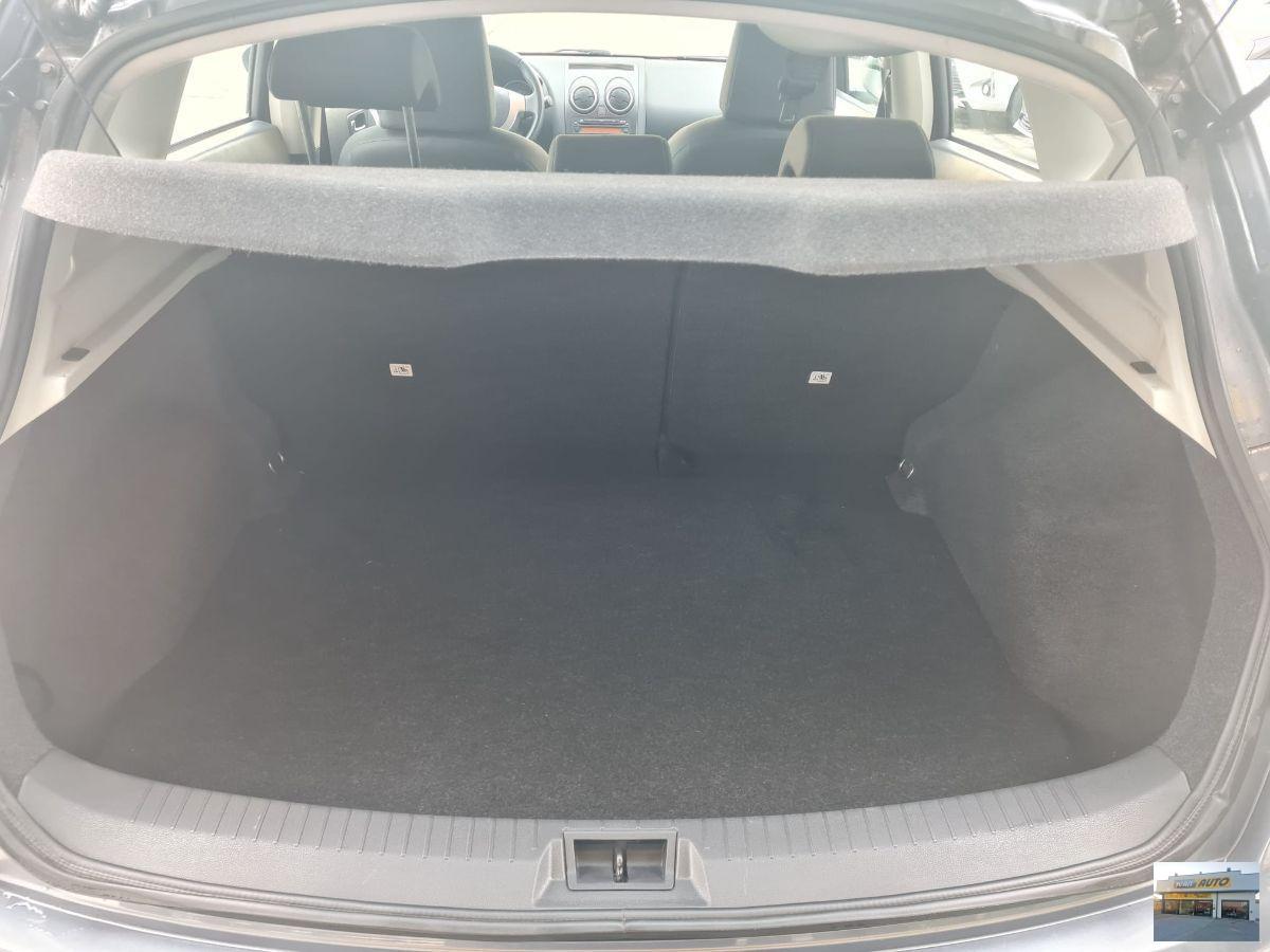 NISSAN Qashqai 1.6 16V Tekna