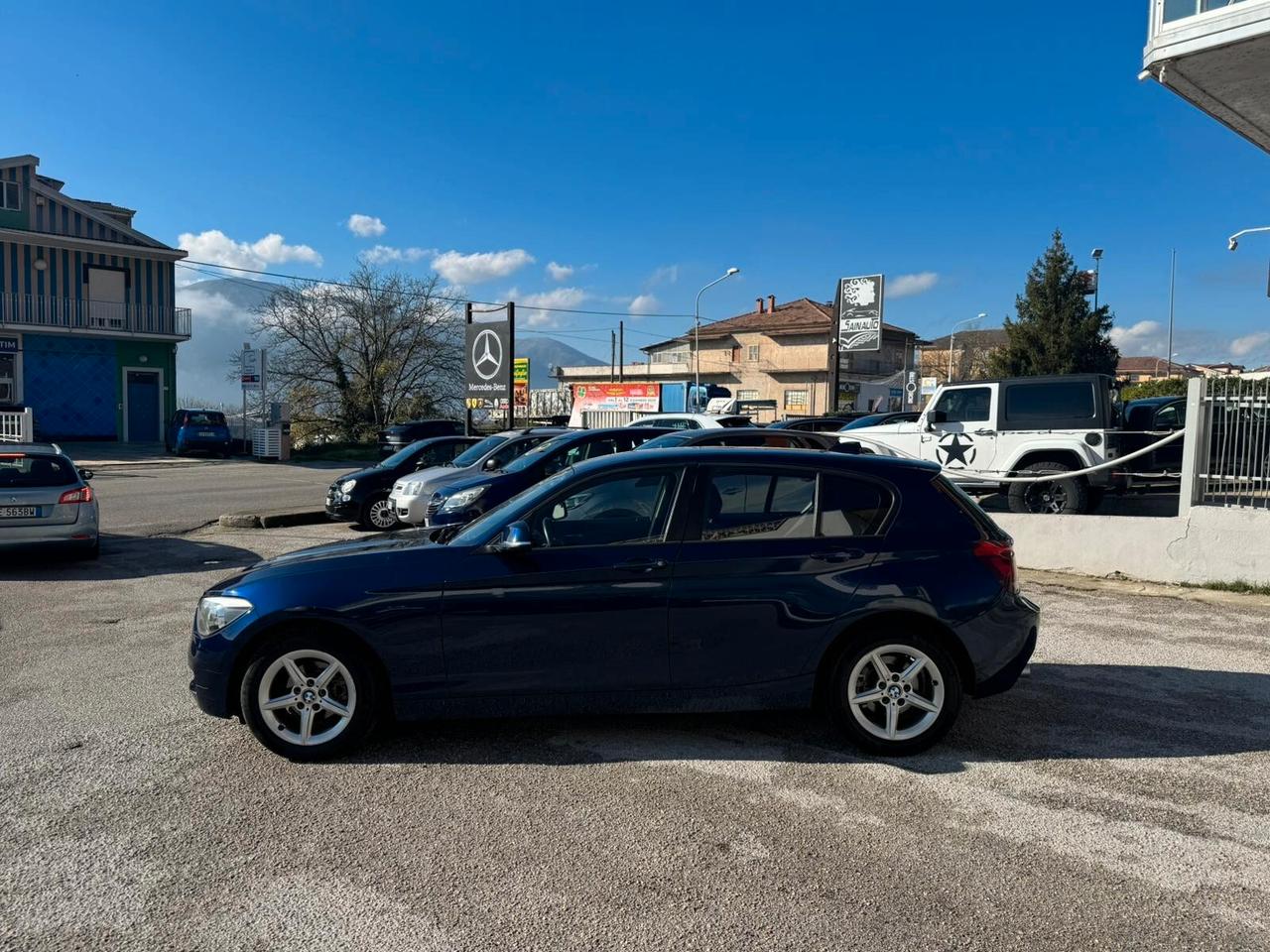 Bmw 114 114d 5p. Unique