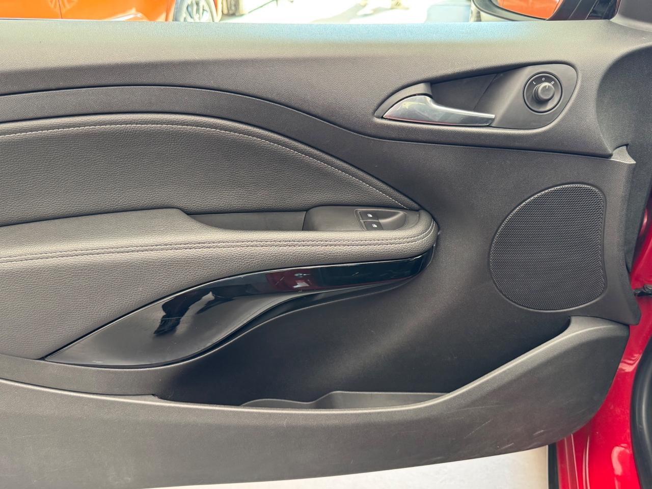 Opel Adam Rocks 1.4 87 CV Start&Stop Easytronic Unlimited