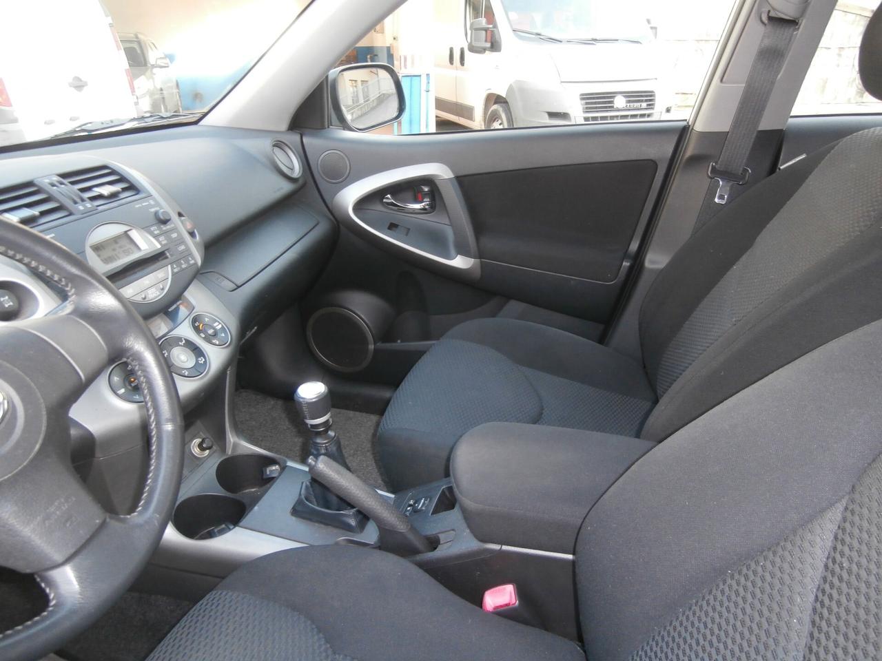 Toyota RAV 4 RAV4 2.2 D-4D 136 CV Unica proprietaria