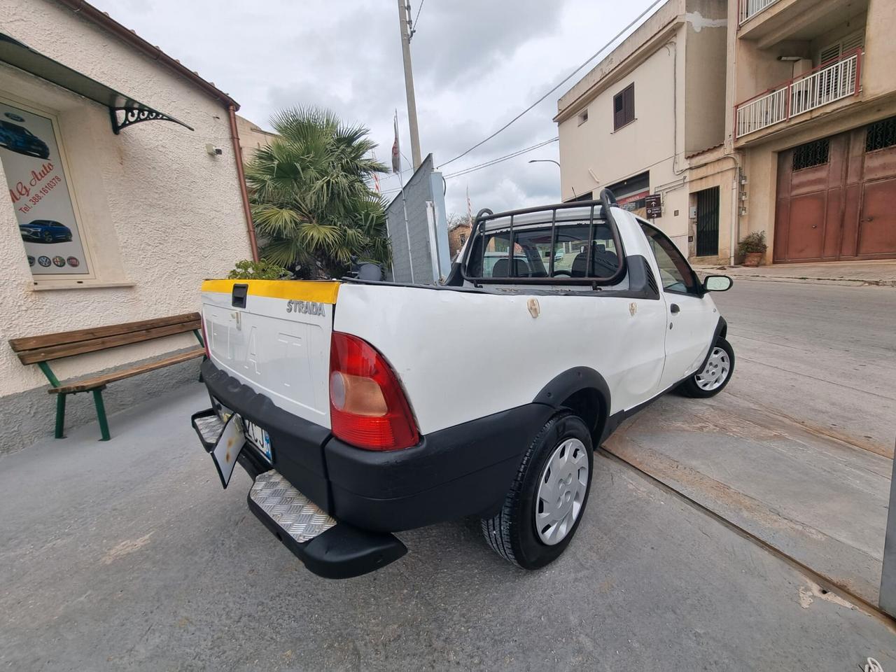 Fiat Strada 1.9 diesel Pick-up