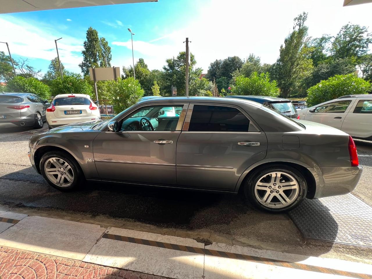 Chrysler 300 C Sedan 300C sedan 3.0 V6 crd auto