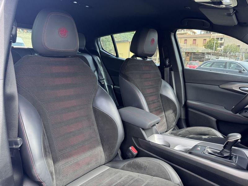 Alfa Romeo Tonale 1.5 160cv Hybrid TCT7 Speciale