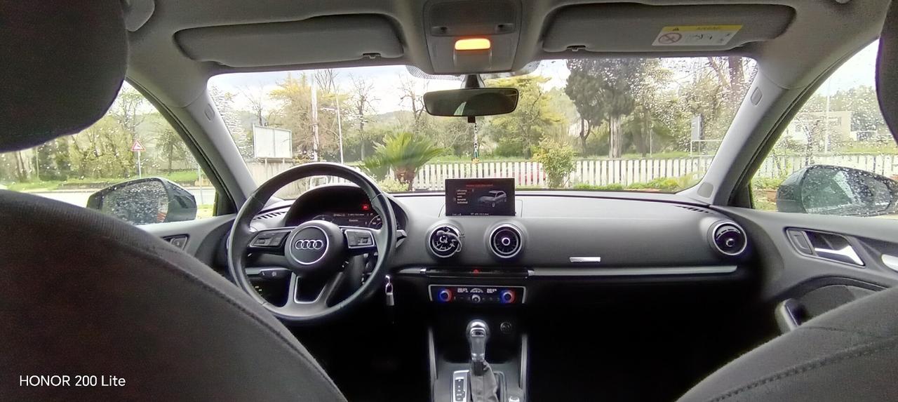 Audi A3 Sportback 35 2.0 tdi Admired 150cv s-tron.