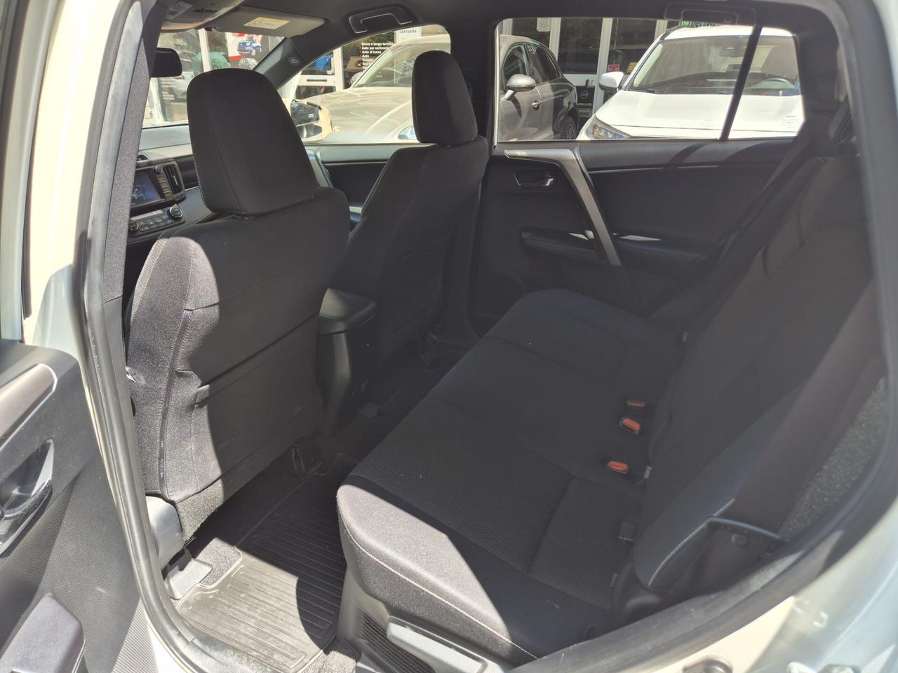Toyota RAV 4 2.5 Hybrid Style