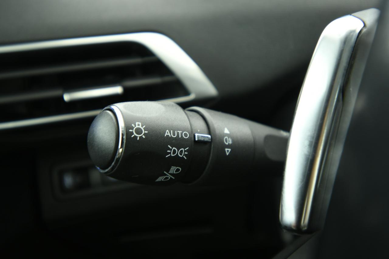 PEUGEOT 3008 1.5 bluehdi Allure Pack s&s 130cv eat8 CAMERA+APP CONNECT+C18"