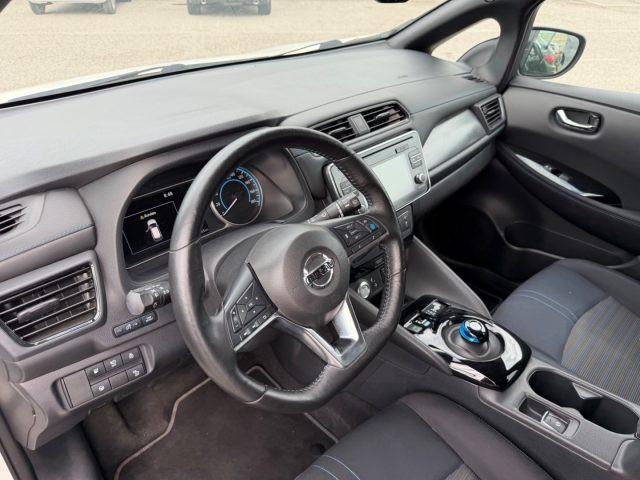 NISSAN Leaf N-Connecta 40 kWh