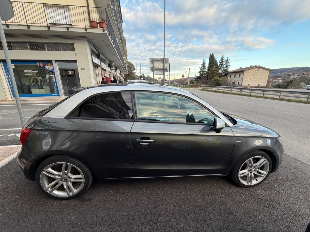 Audi A1 SPB 1.4 TFSI S-line