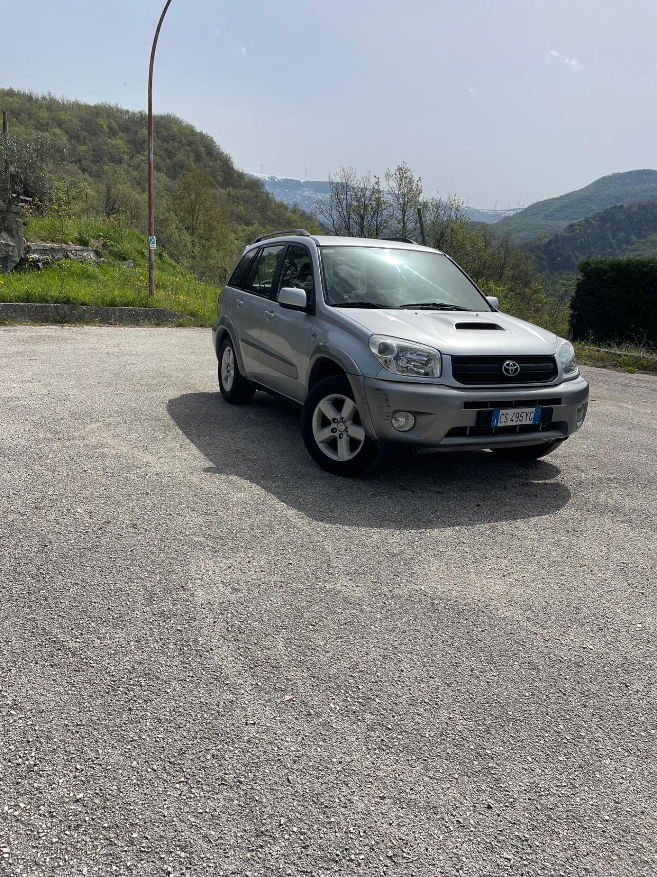 Toyota RAV 4 RAV4.com 2.0 Tdi D-4D cat 5 porte Sol