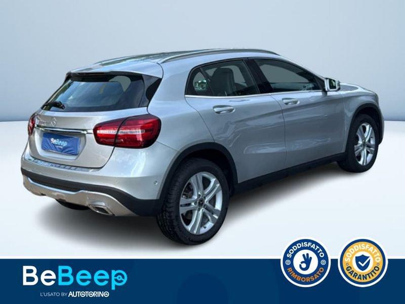 Mercedes-Benz GLA 200 D SPORT AUTO