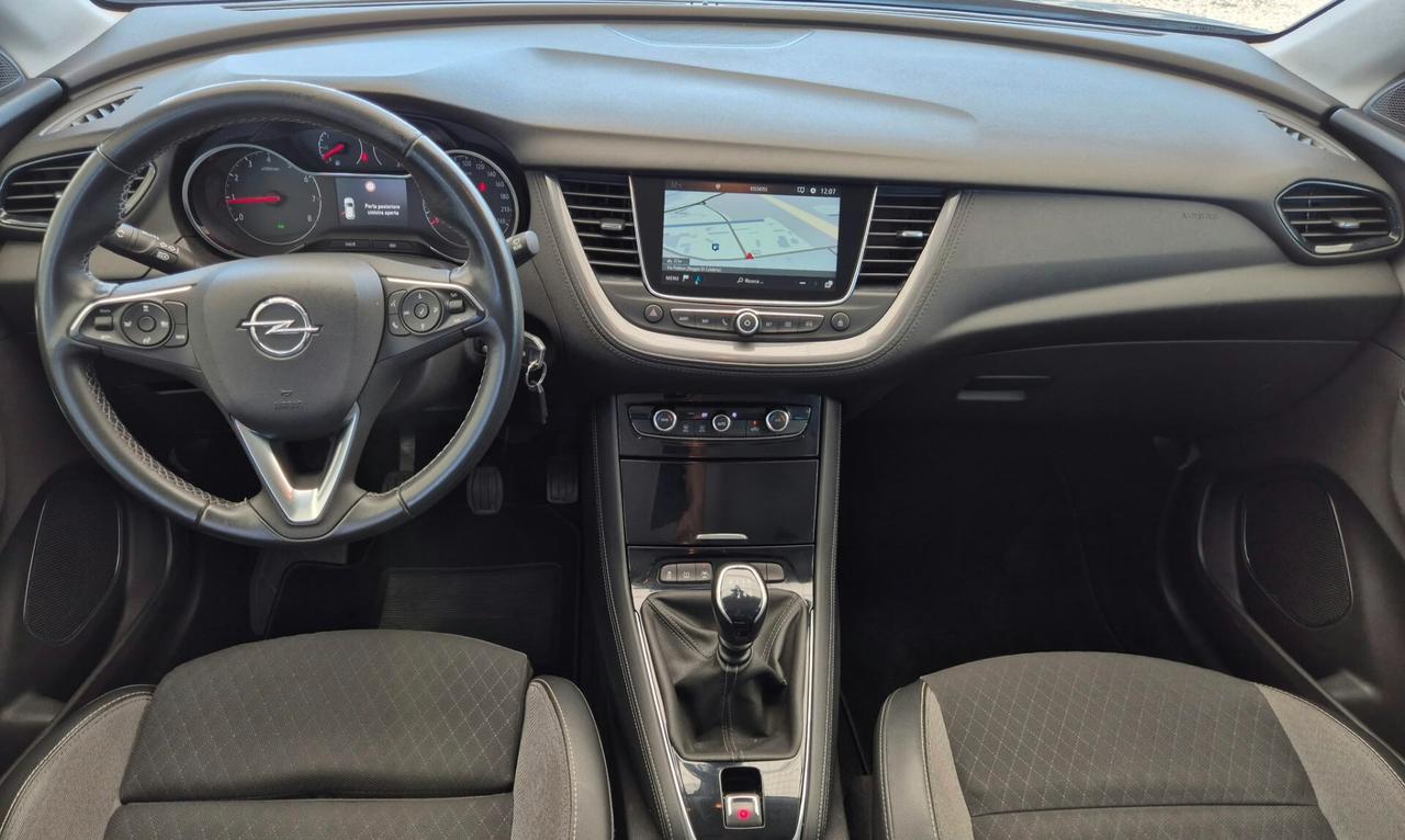 Opel Grandland X 1.5 diesel 130 cv