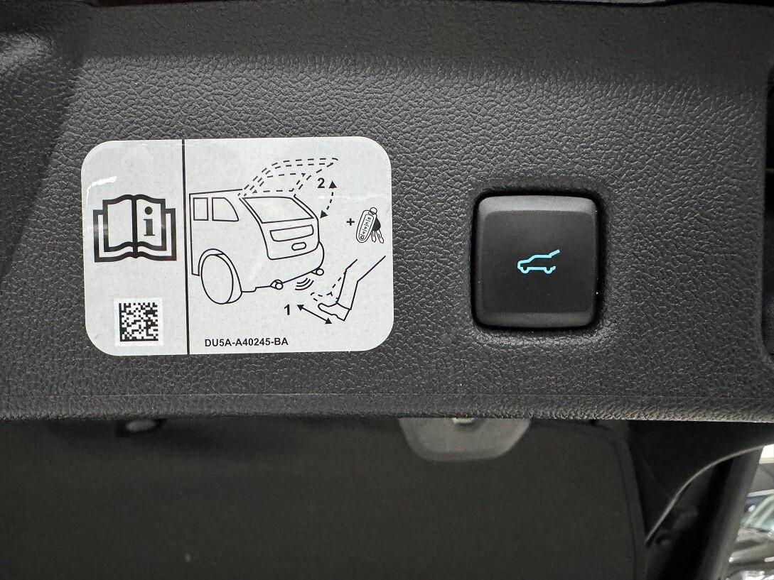 Kuga Hybrid 225CV ST-Line X PORTELLONE ELETTRICO BELLA