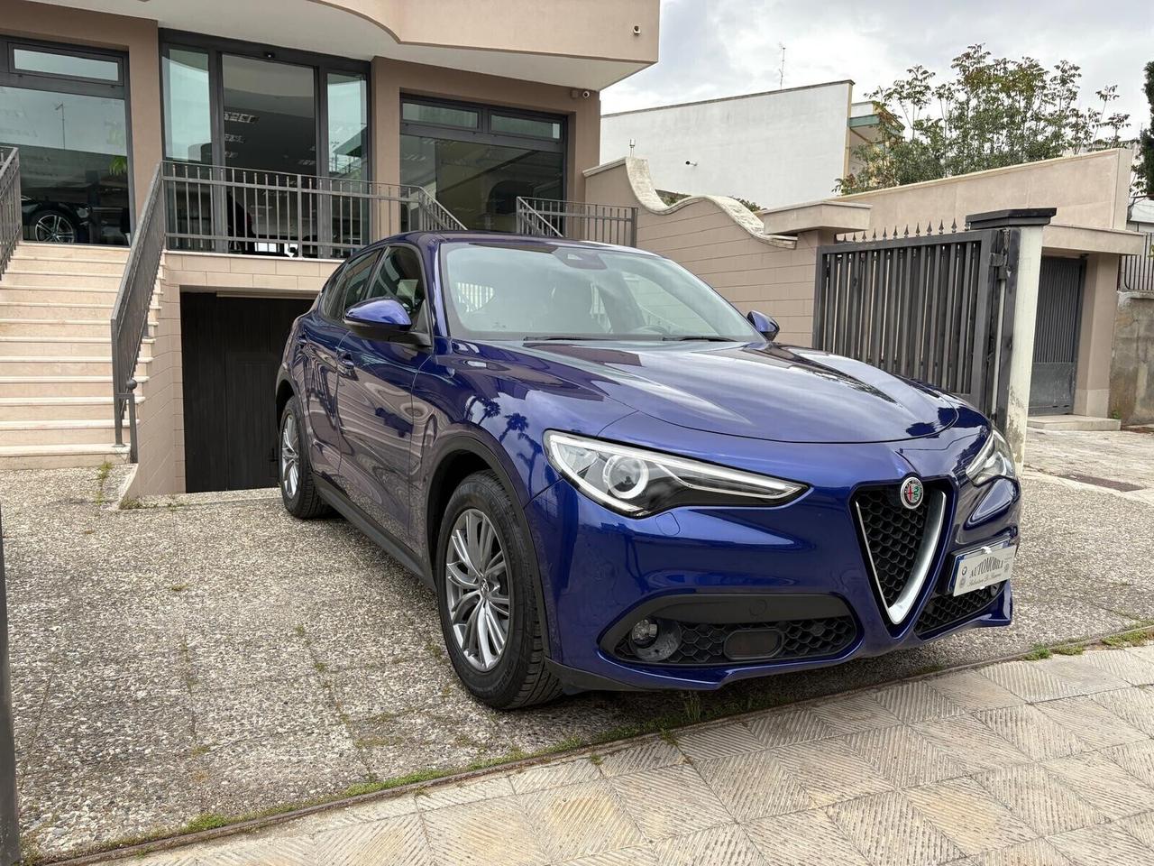 Alfa Romeo Stelvio 2.2 Turbodiesel 160 CV AT8 RWD Business