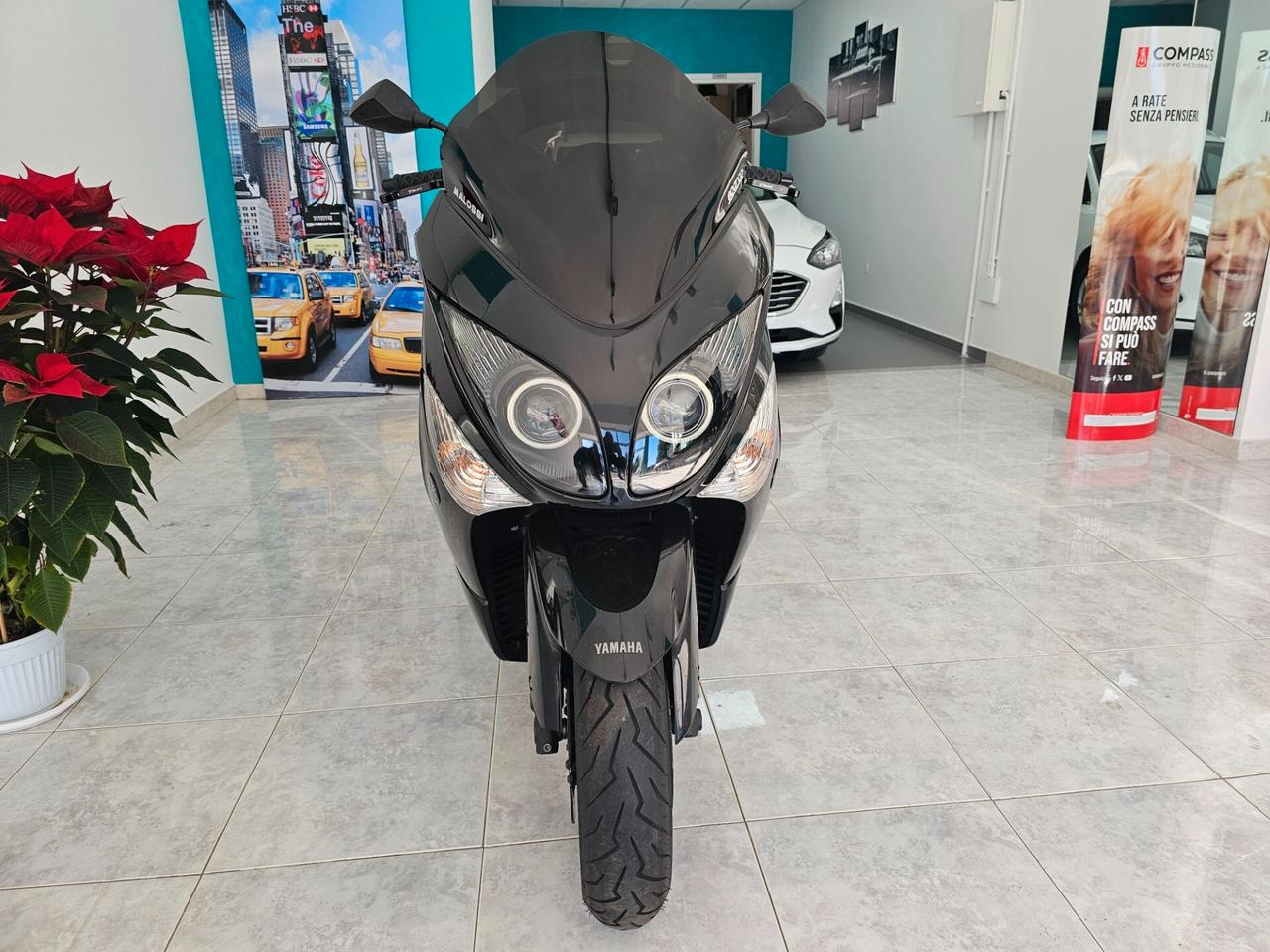 YAMAHA T-MAX 500