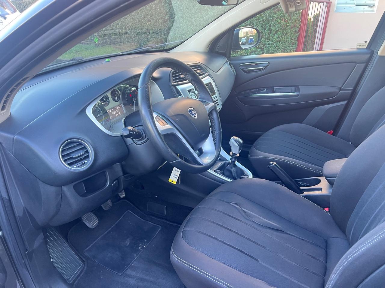 Lancia Delta 1.4 T-Jet 120 CV