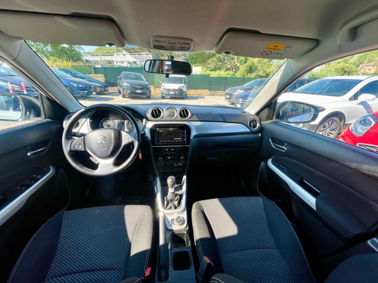 Suzuki Vitara 1.6 DDiS 4WD TOP radar-telecamera