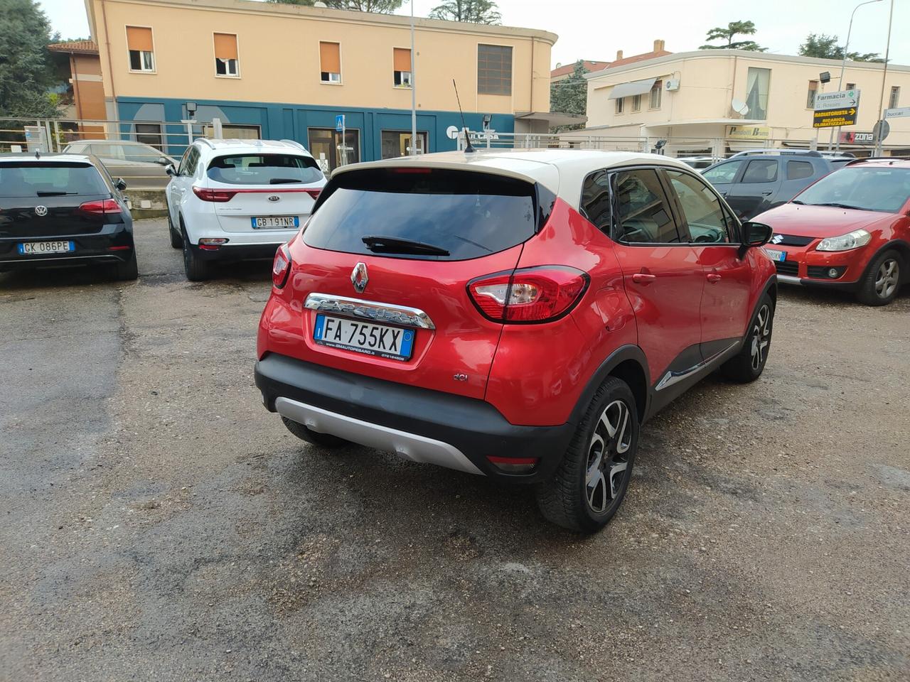 Renault Captur 1.5 dCi 8V 90 CV EDC Start&Stop Excite Neopatentati