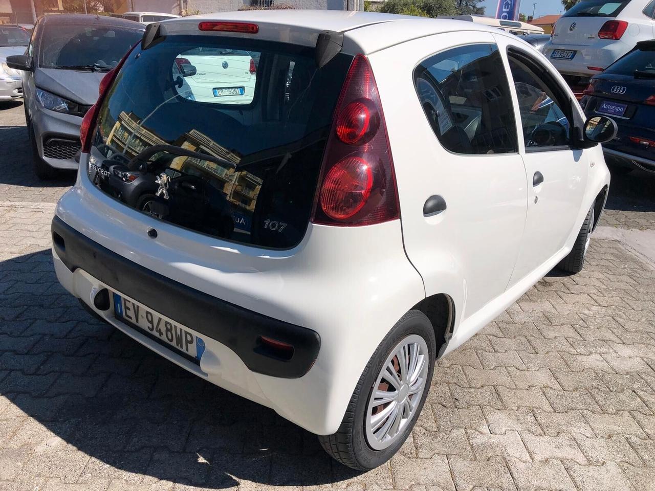 Peugeot 107 1.0 68CV 5p. SUPERGA UNICO PROPRIETARIO GARANZIA EUROPEA CONFORMGEST X 12 MESI RINNOVABILE FINO A 36 MESI!!!